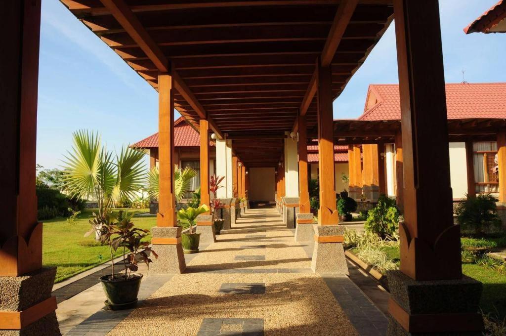 Myat Taw Win Hotel Naypyidaw Zewnętrze zdjęcie