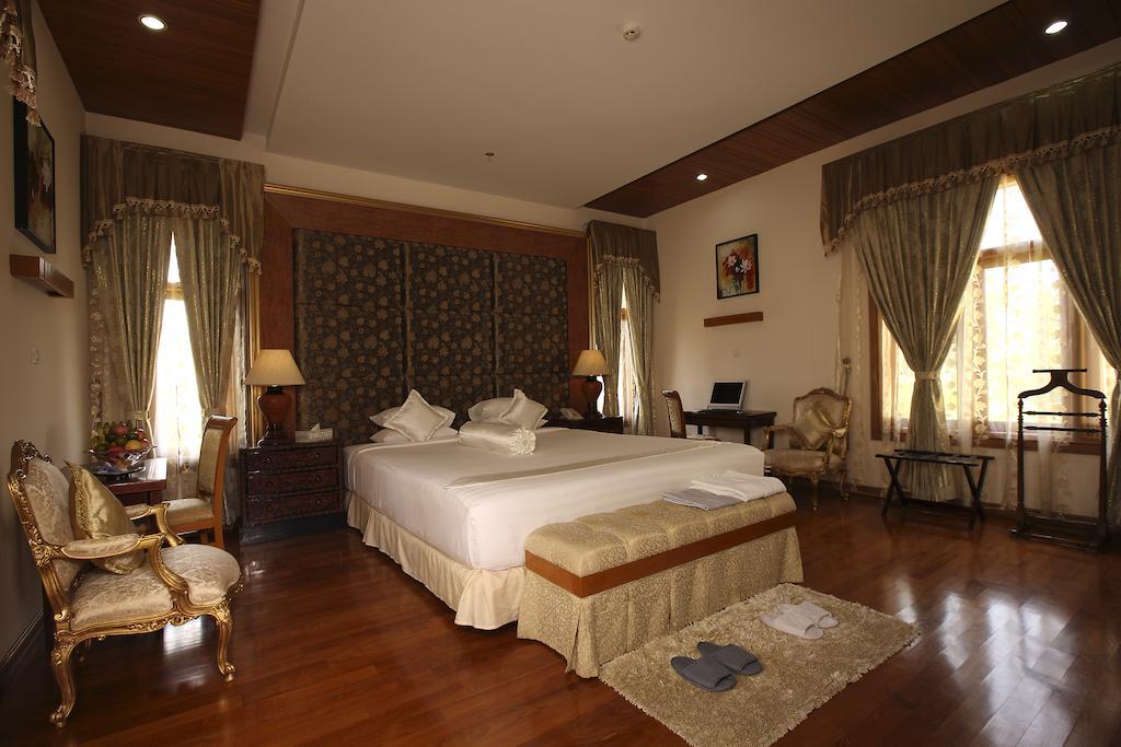Myat Taw Win Hotel Naypyidaw Zewnętrze zdjęcie