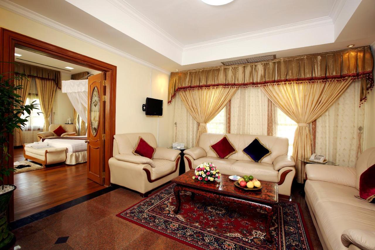 Myat Taw Win Hotel Naypyidaw Zewnętrze zdjęcie